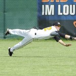 Hornets vor Kraftakt gegen Hawks / Sluggers empfangen Wanderers