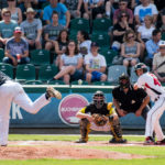 Play-downs: Regensburg und Stuttgart setzen sich durch / Regen in Dortmund