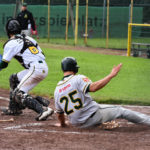 Athletics mühen sich zum Sieg in Spiel zwei in Paderborn