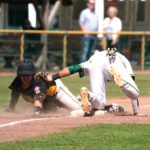 Bonner Serie hält in Paderborn dank später Runs